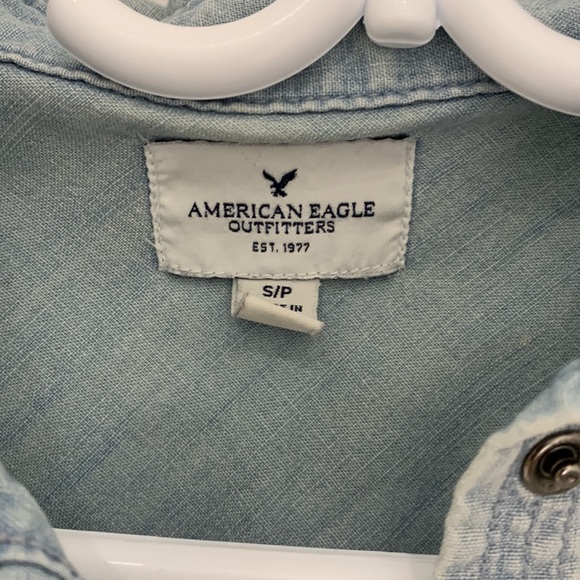 Small American Eagle jean button shirt - Picture 3 of 3